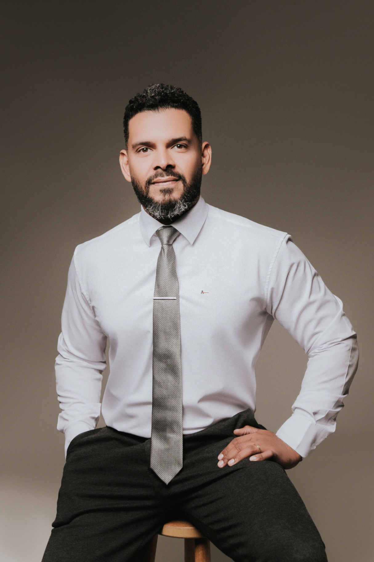 Dr. Willian Rafael